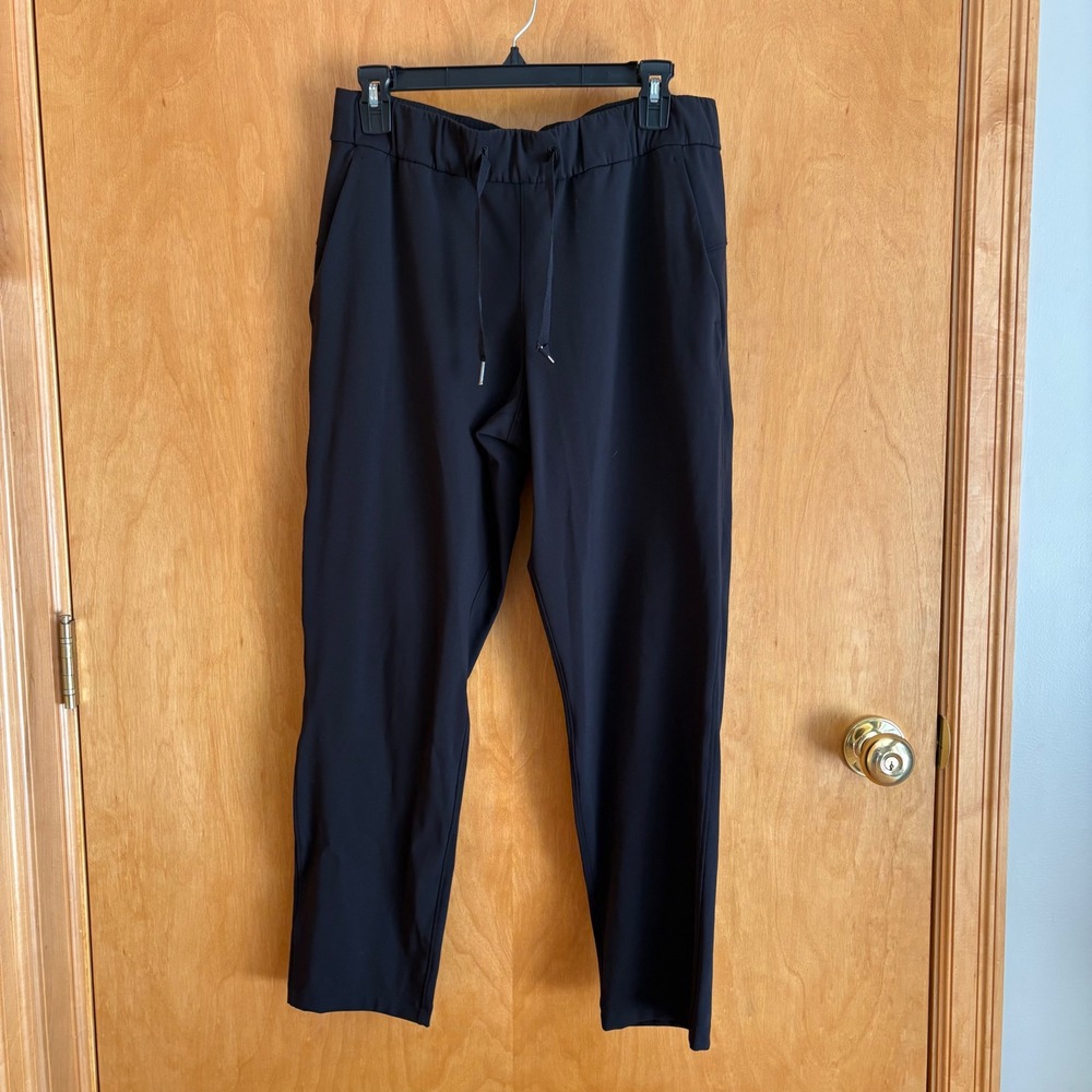 Lululemon On the Fly Pant Women 8 Black Luxtreme‎ 7/8 Length Drawstring Tapered